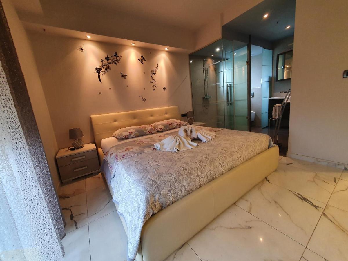 Apartments & Rooms Krk Krk Island Екстер'єр фото
